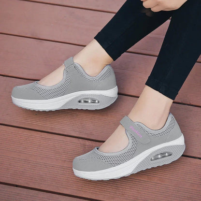 Women Comfortable Air Cushion Working Nurse Shoes